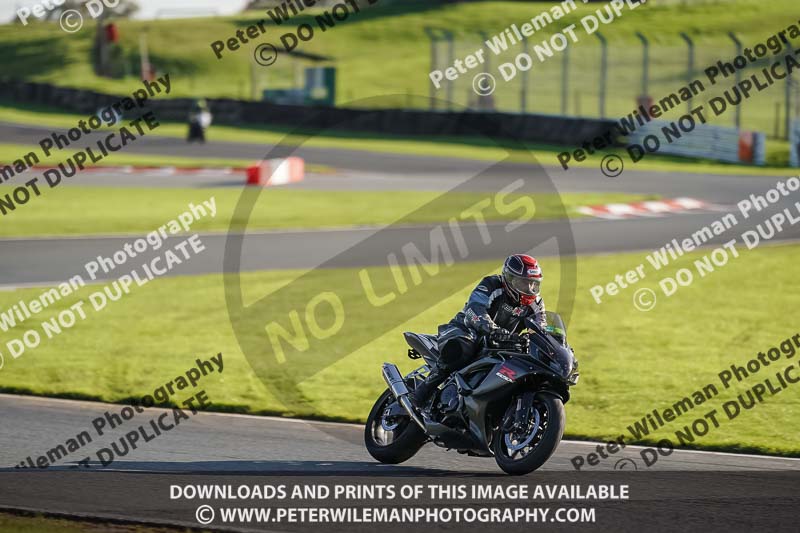 anglesey;brands hatch;cadwell park;croft;donington park;enduro digital images;event digital images;eventdigitalimages;mallory;no limits;oulton park;peter wileman photography;racing digital images;silverstone;snetterton;trackday digital images;trackday photos;vmcc banbury run;welsh 2 day enduro